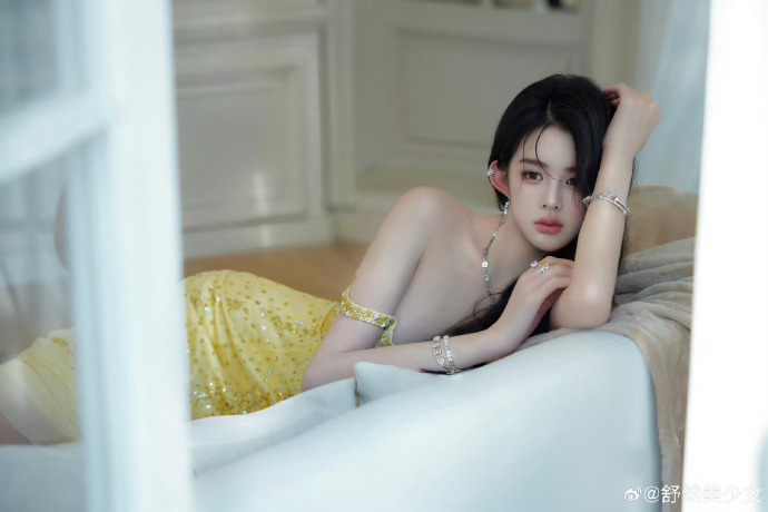 91AI成人短剧在线观看-人物线索·情绪推进封面
